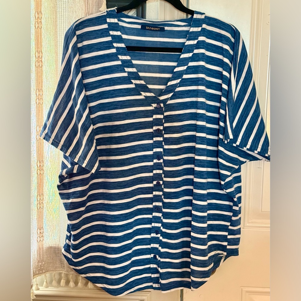 Large oversized Bluheaven short sleeve dolman style top. Blue and white striped